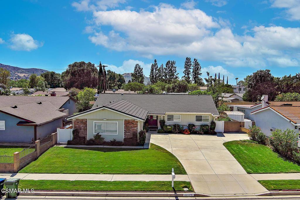 2217 Rockdale Avenue, Simi Valley, CA 93063