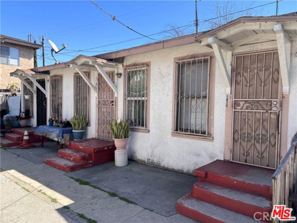 1826 Bonnie Brae Street #3/4, Los Angeles, CA 90006