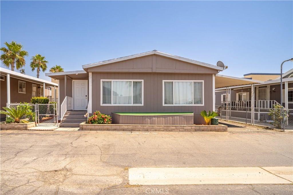 17377 Valley Boulevard #2, Fontana, CA 92335