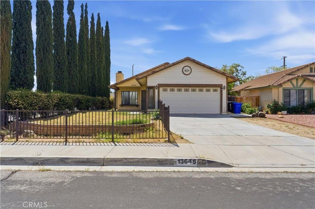 13645 Agate Way, Victorville, CA 92392