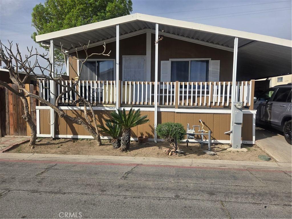 17225 Valley #9W, Fontana, CA 92335