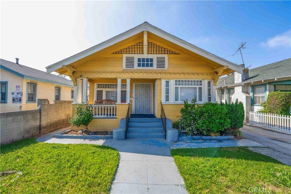 134 56th, Los Angeles, CA 90011
