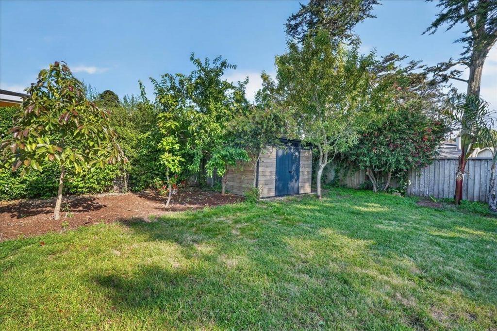 Property photo 31