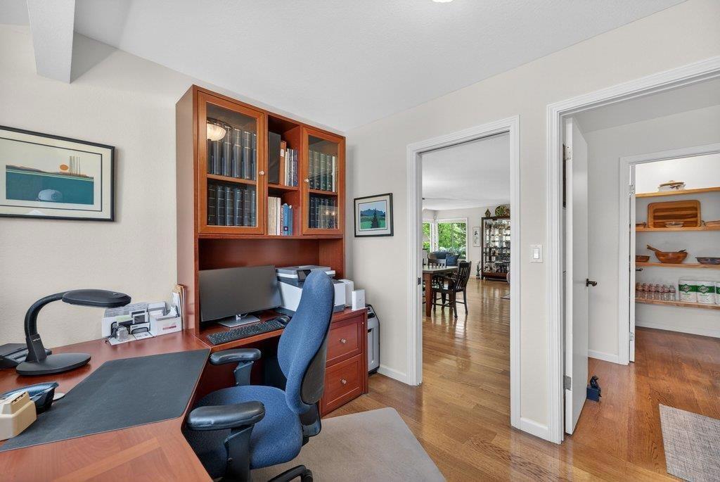 Property photo 28