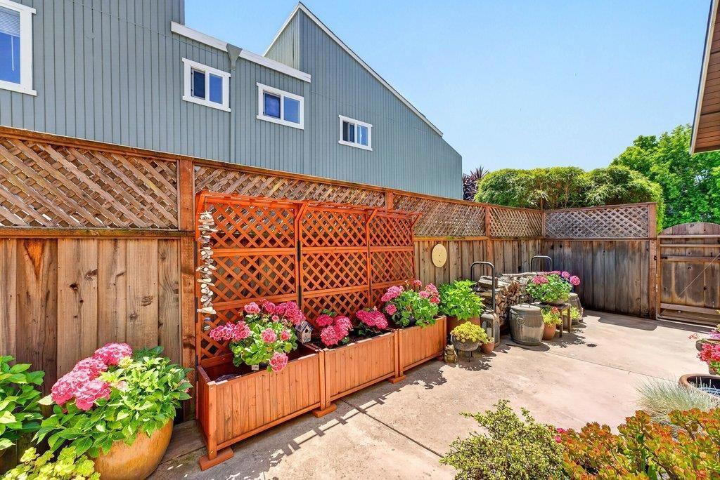 Property photo 43