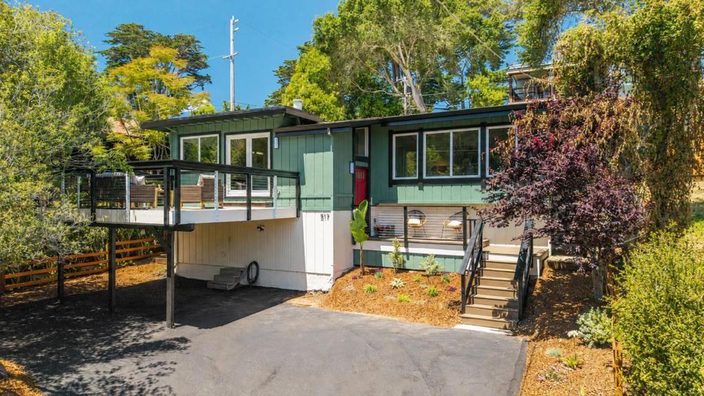517 Sumner Avenue, Aptos, CA 95003