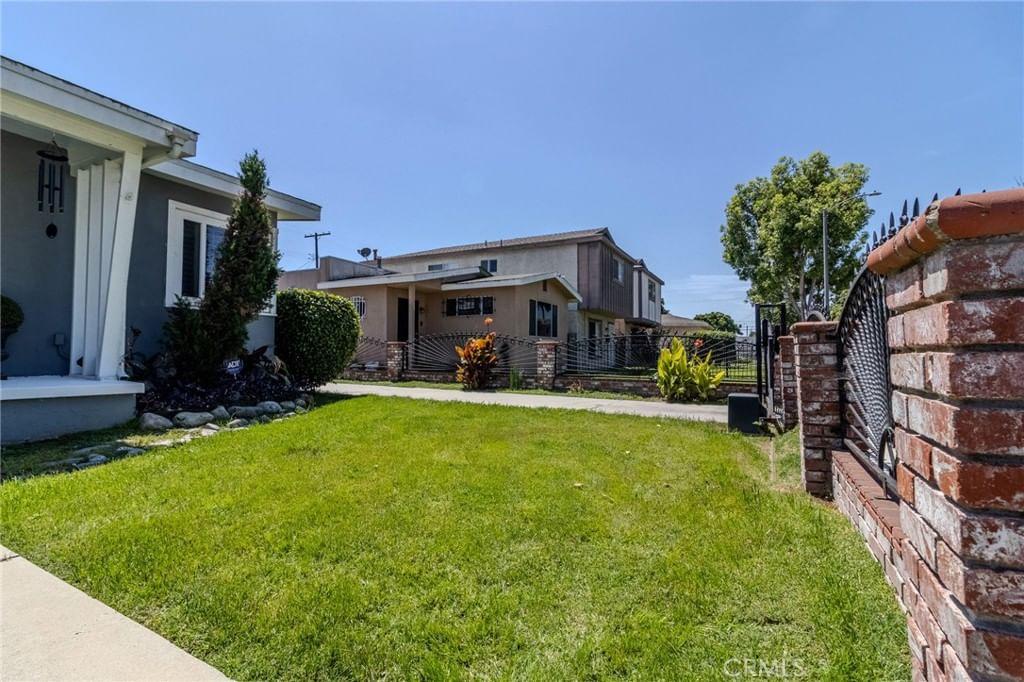 Property photo 64