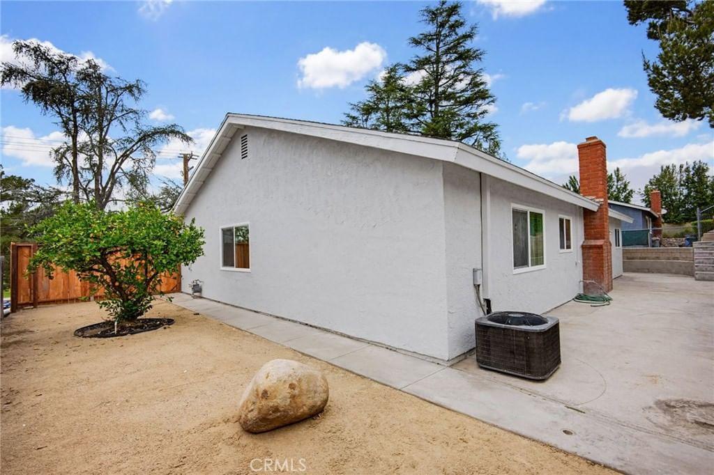 Property photo 32