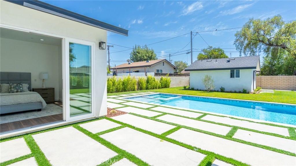 Property photo 37
