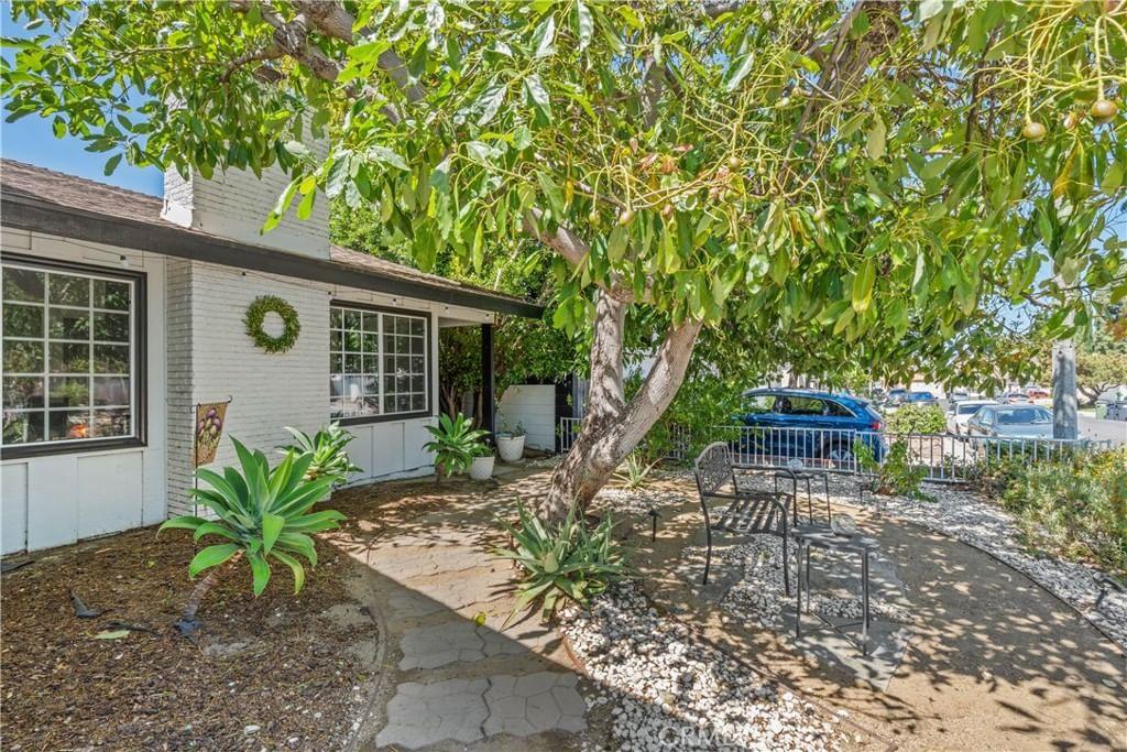 1868 Cloud Court, Simi Valley, CA 93065