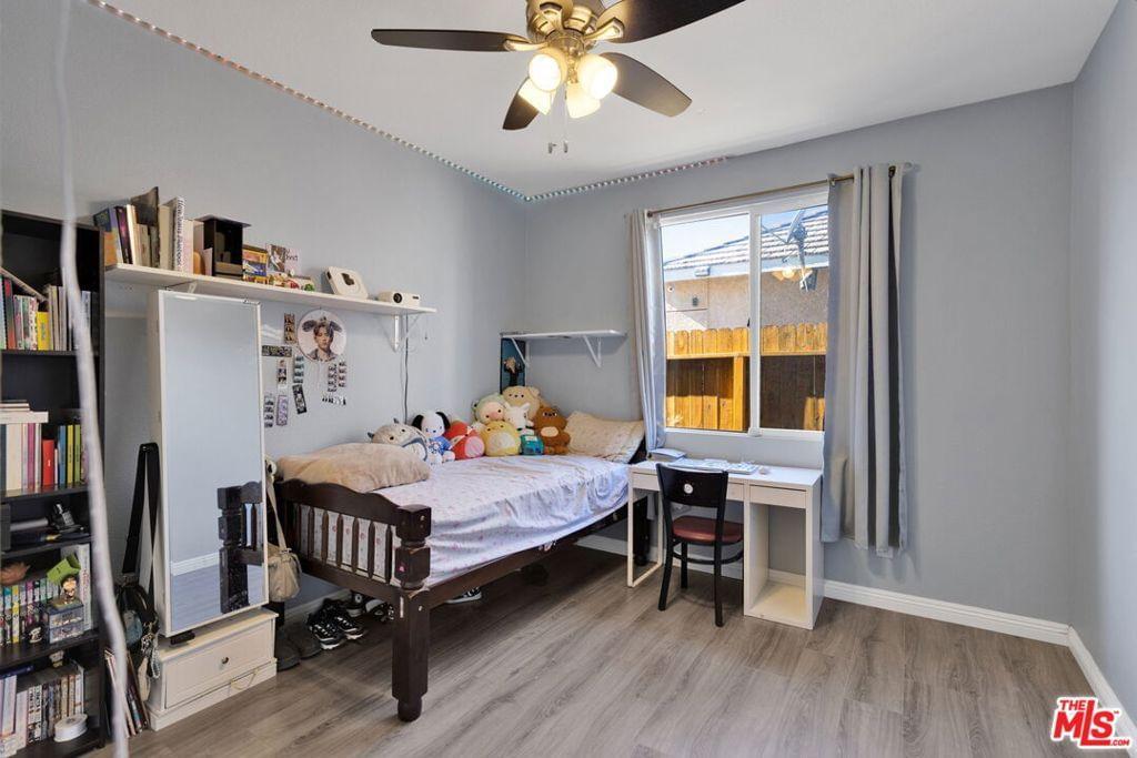 Property photo 23