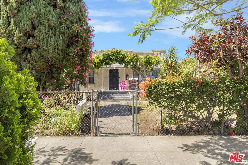 Property photo 11