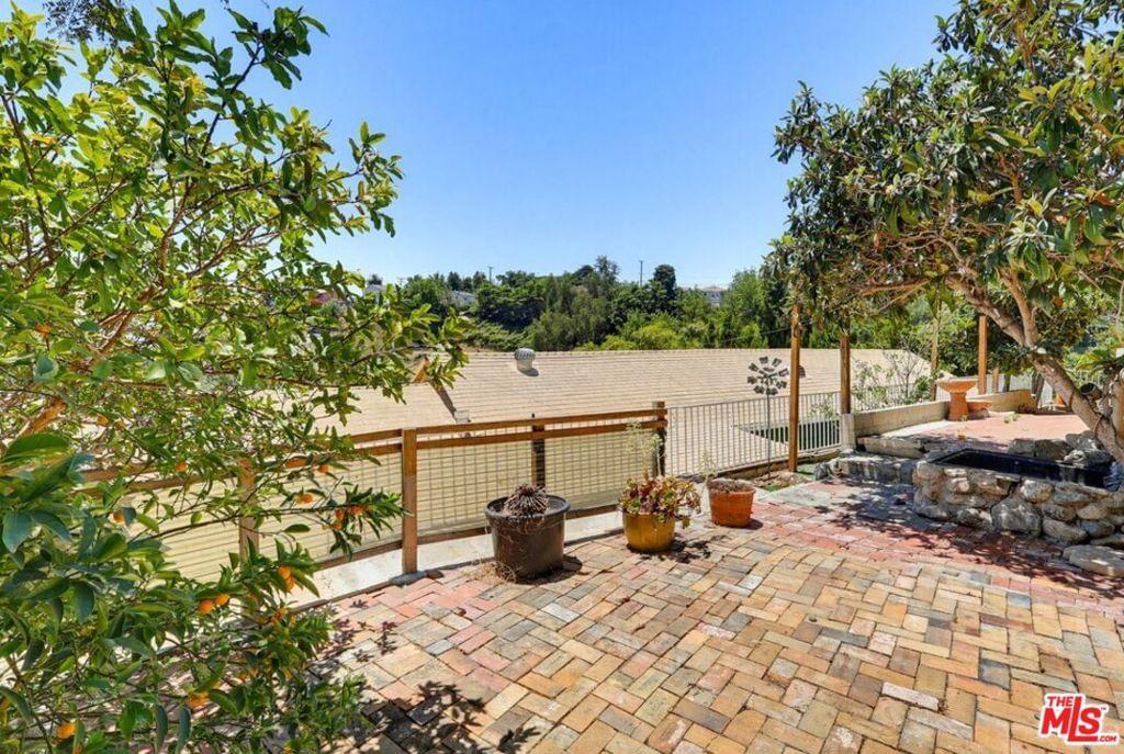 Property photo 22