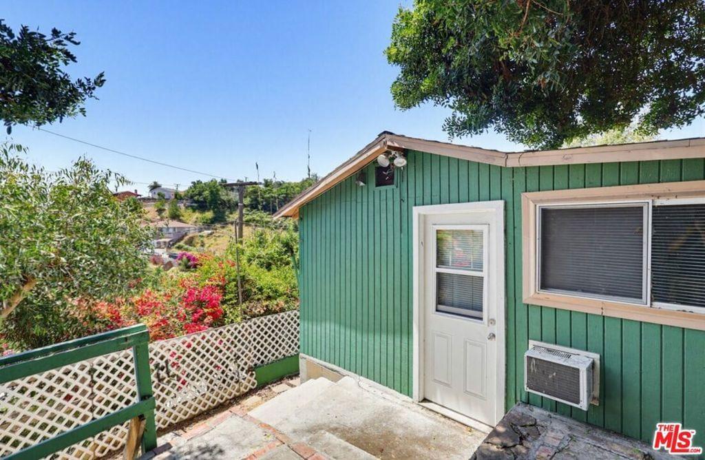Property photo 24