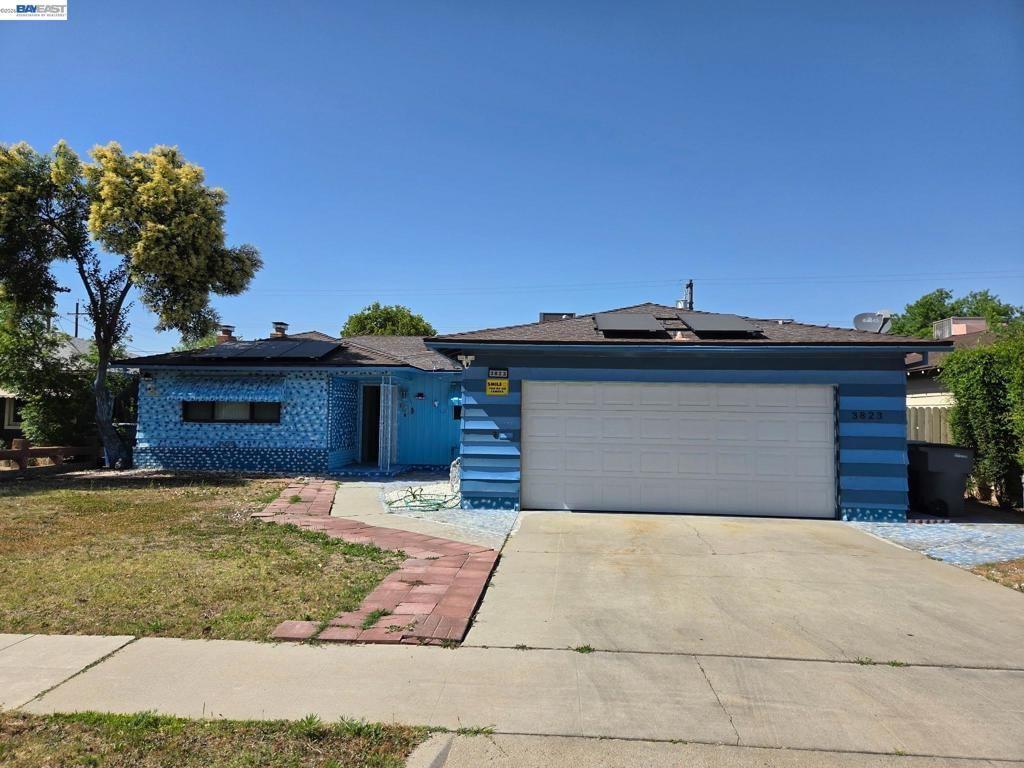 3823 Donner Ave, Fresno, CA 93726