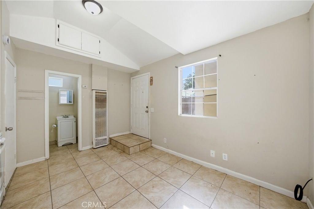 Property photo 38