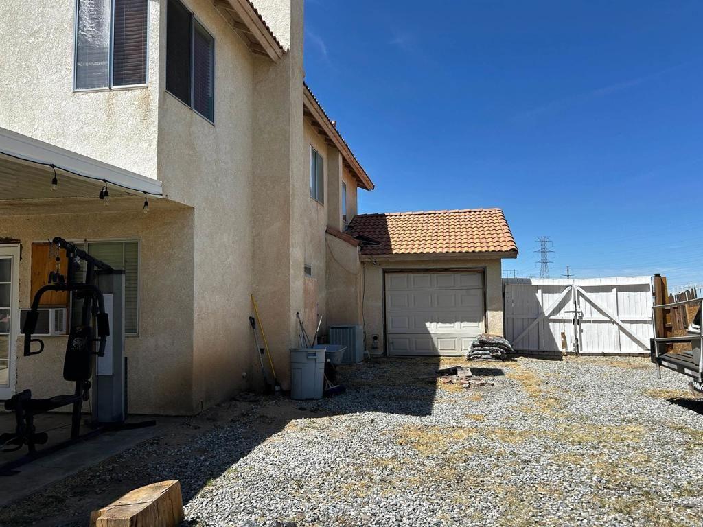 Property photo 25