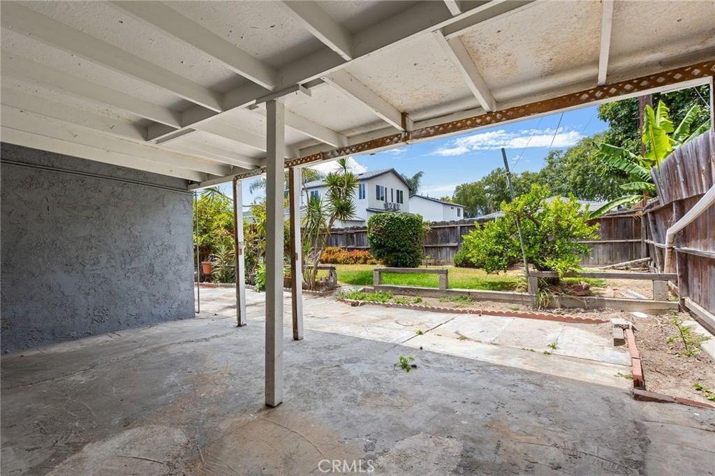 Property photo 31